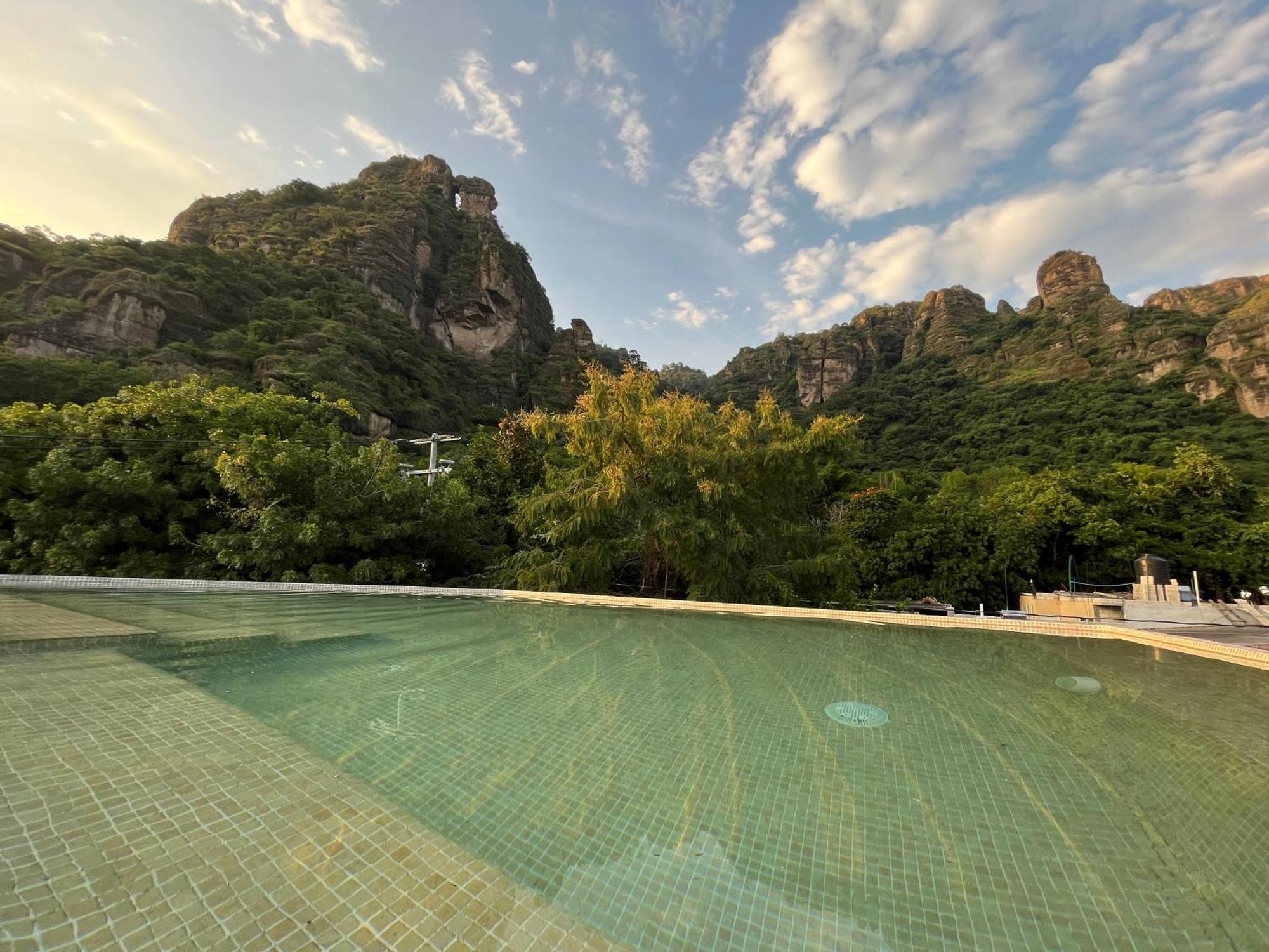 Hotel Hacienda Ventana Del Cielo Tepoztlán Dış mekan fotoğraf